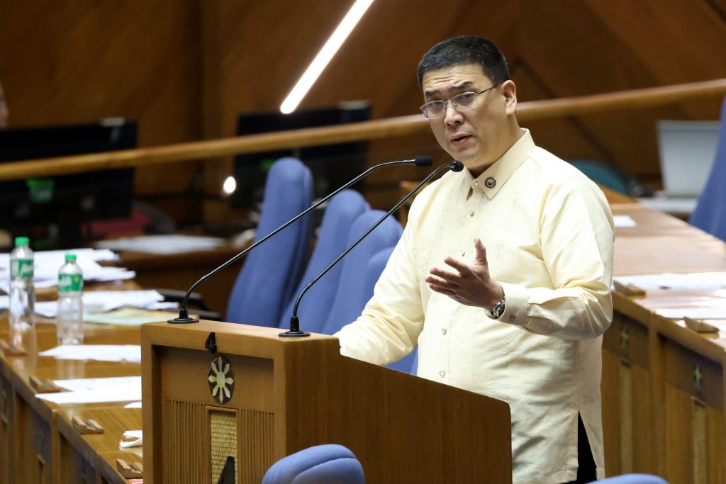 Lee Urges Simplification of Government Services to Aid Filipinos in Need